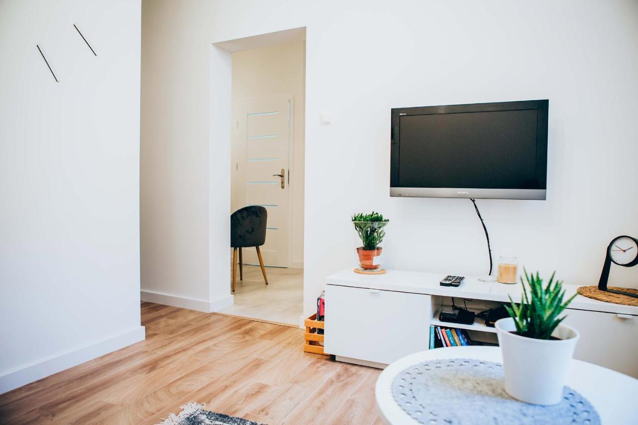 Cosy Apartment Krasków Exterior foto